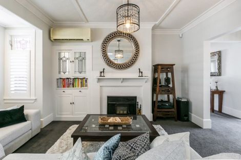 Photo of property in 105 Georges Drive, Napier South, Napier, 4110
