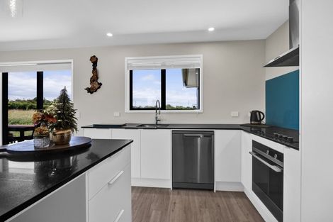 Photo of property in 34 County Drive, Hawera, 4610