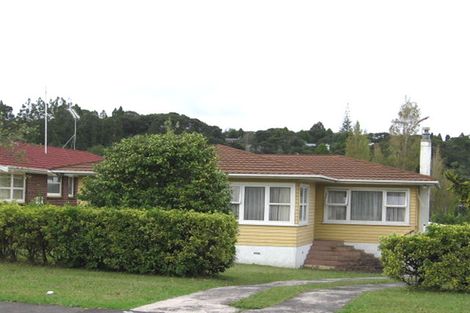 Photo of property in 16 Huruhuru Road, Massey, Auckland, 0614