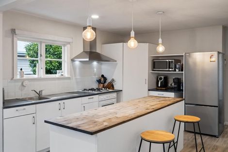 Photo of property in 53 Cutts Road, Russley, Christchurch, 8042