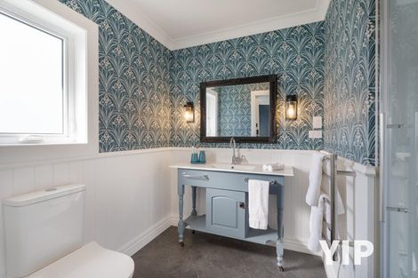 Photo of property in 4 Glenside Road, Glenside, Wellington, 6037