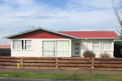 Photo of property in 50 Mears Road, St Andrews, Hamilton, 3200
