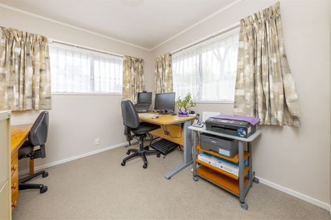Photo of property in 2/34 Cambridge Terrace, Papatoetoe, Auckland, 2025
