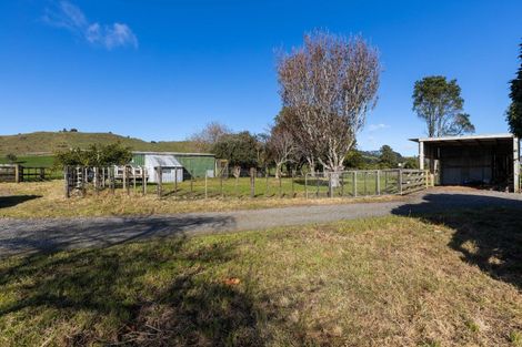 Photo of property in 826 Mokau Road, Mimi, Urenui, 4377