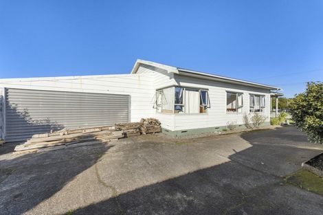 Photo of property in 12 Cordelia Street, Stratford, 4332