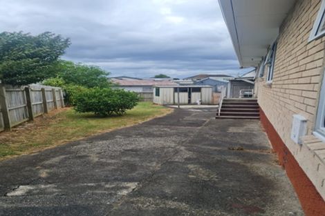 Photo of property in 4 Lawford Place, Mangere, Auckland, 2022