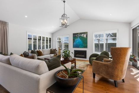 Photo of property in 1 Tupare Place, Highlands Park, New Plymouth, 4312