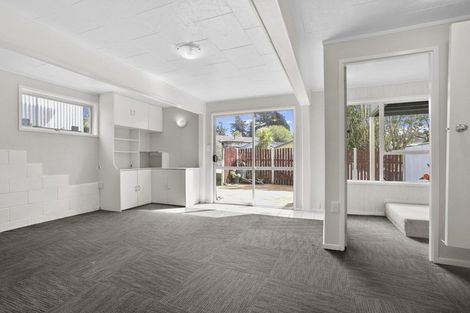 Photo of property in 43 Gallony Avenue, Massey, Auckland, 0614