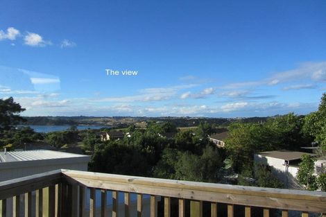 Photo of property in 120 Sunset Road, Unsworth Heights, Auckland, 0632