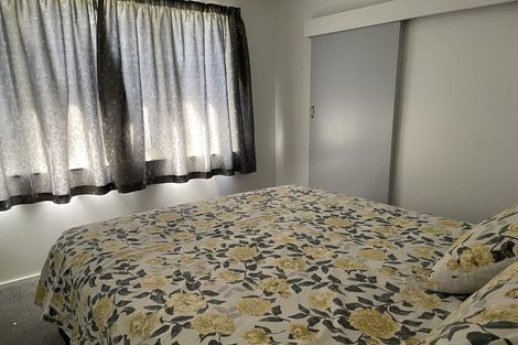 Photo of property in 5 Watts Road, Waipawa, 4210