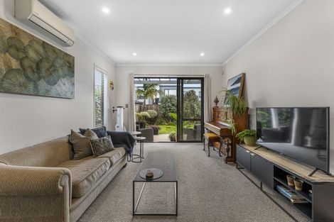 Photo of property in 13 Ian Morrison Road, Hobsonville, Auckland, 0616