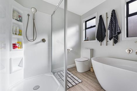 Photo of property in 16 Marire Avenue, Frankton, Hamilton, 3204