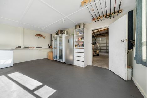 Photo of property in 1057 Junction Road, Egmont Village, New Plymouth, 4372