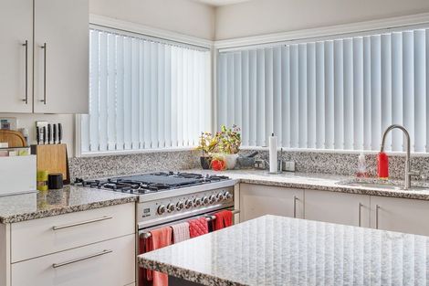 Photo of property in 103 Grahams Road, Burnside, Christchurch, 8053