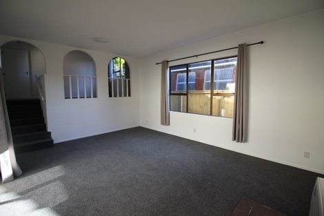 Photo of property in 21 Te Kiteroa Grove, Churton Park, Wellington, 6037