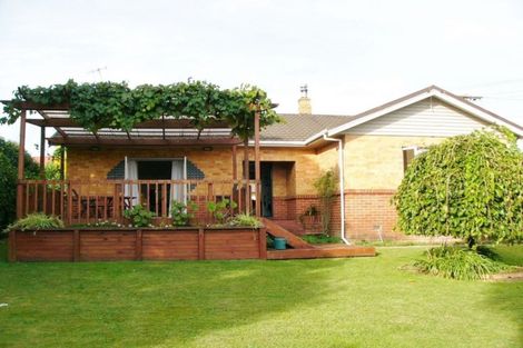 Photo of property in 102 Macfarlane Street, Hamilton East, Hamilton, 3216