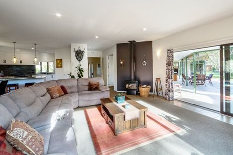 Photo of property in 328 Fabians Road, Morison Bush, Greytown, 5794