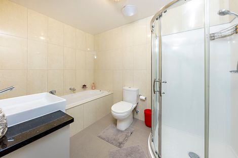 Photo of property in 6 Mcginty Street, Takanini, 2112