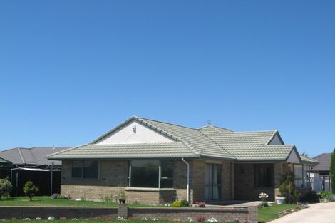 Photo of property in 11 Mull Place, Broomfield, Christchurch, 8042