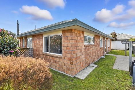 Photo of property in 114d Arawhata Road, Paraparaumu, 5032