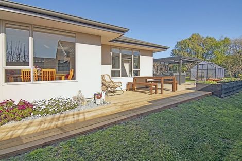 Photo of property in 10 Curtis Street, Stoke, Nelson, 7011