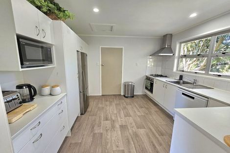 Photo of property in 235 Heta Road, Merrilands, New Plymouth, 4312