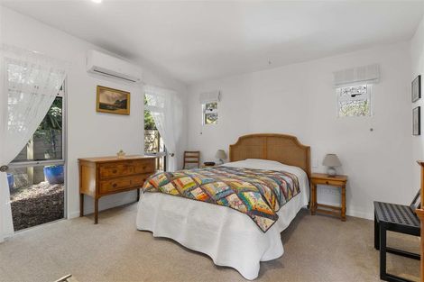 Photo of property in 51 Herbert Drive, Whangamata, 3620