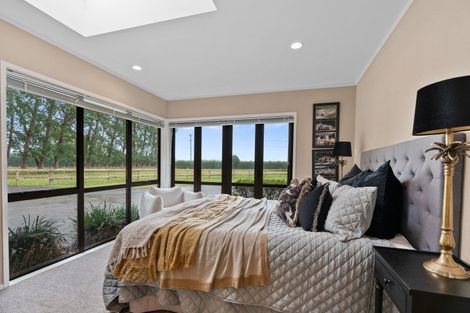 Photo of property in 419 Clevedon-takanini Road, Clevedon, 2582