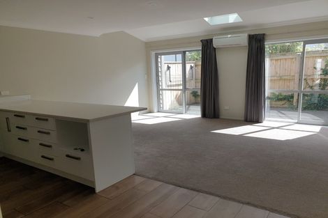 Photo of property in 19u7 Collins Avenue, Tawa, Wellington, 5028