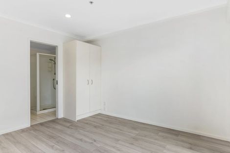 Photo of property in 5j/18 Ronwood Avenue, Manukau, Auckland, 2104