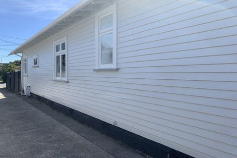 Photo of property in 5 Vincent Street, Waterloo, Lower Hutt, 5011