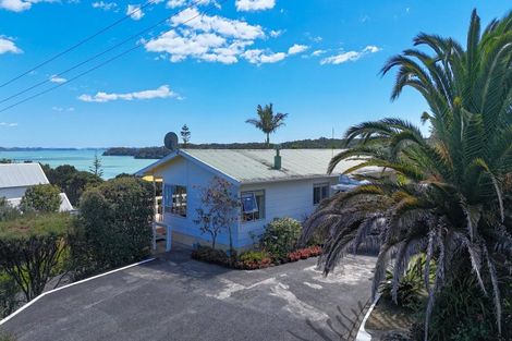 Photo of property in 28 Okiato Road, Okiato, Russell, 0272