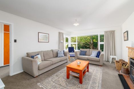 Photo of property in 15 Factory Road, Little Akaloa, 7583