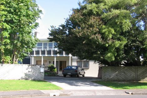 Photo of property in 36 Graham Avenue, Te Atatu Peninsula, Auckland, 0610