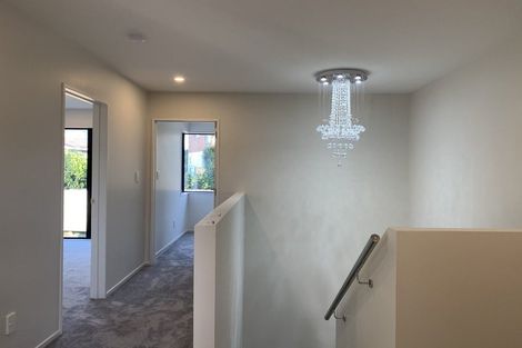 Photo of property in 17 Paina Crescent, Massey, Auckland, 0614