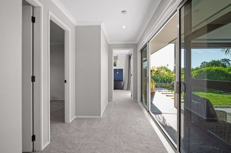 Photo of property in 140 Saint James Drive, Huntington, Hamilton, 3210