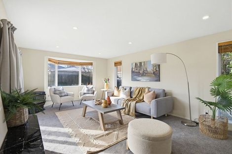 Photo of property in 28 Radiata Avenue, Parklands, Christchurch, 8083
