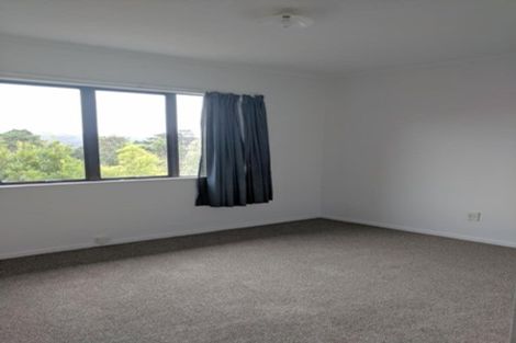 Photo of property in 11 Randal Place, Bayview, Auckland, 0629