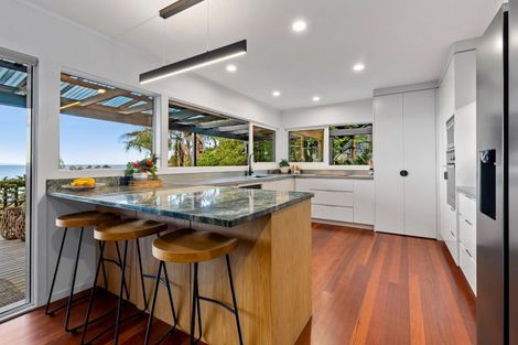Photo of property in 74 Duncansby Road, Stanmore Bay, Whangaparaoa, 0932