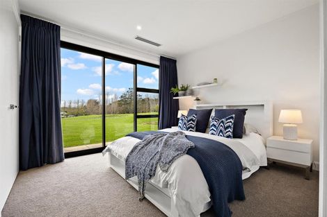Photo of property in 90 Grace Hill Drive, Dairy Flat, Albany, 0792