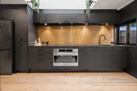 Photo of property in 2/19 Kilmarnock Street, Riccarton, Christchurch, 8011