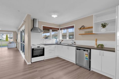 Photo of property in 3 Vernall Street, Nawton, Hamilton, 3200