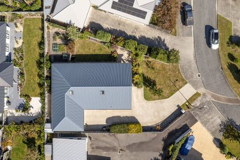 Photo of property in 5 Whitby Close, Waikawa, Picton, 7220