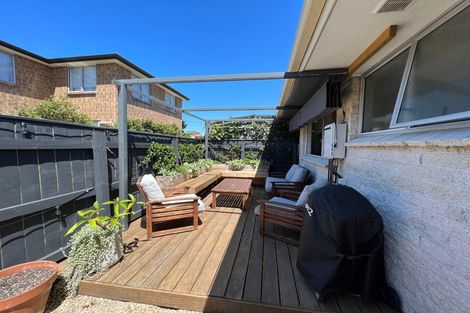 Photo of property in 2/59 Hatton Road, Orewa, 0931