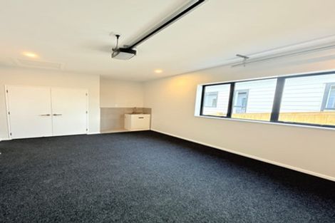 Photo of property in 71 Tributary Parade, Karaka, Papakura, 2113