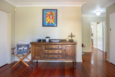 Photo of property in 62 Grande Vue Road, Hillpark, Auckland, 2102