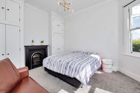 Photo of property in 1/80 Birkenhead Avenue, Birkenhead, Auckland, 0626