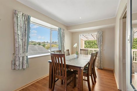 Photo of property in 3 Mchardy Place, Glenfield, Auckland, 0627