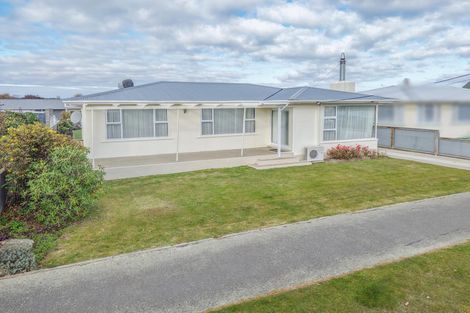 Photo of property in 37 Taward Street, Oamaru North, Oamaru, 9400