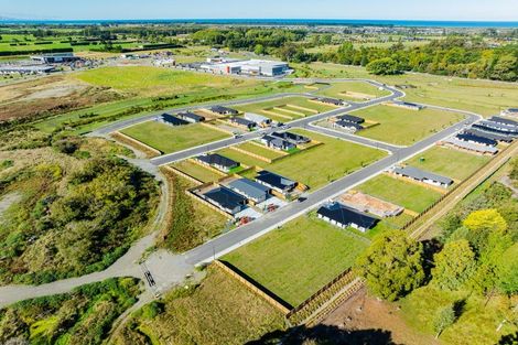 Photo of property in 18 Derbridge Street, Woodend, 7610